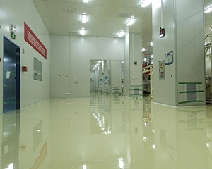 ESD conductive quartz flooring system for abrasion-resistant and static-control industrial applications