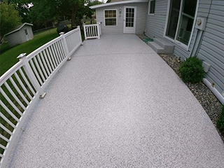 Rapid-curing polyaspartic flooring system with fast installation and durable seamless protection for industrial and commercial applications