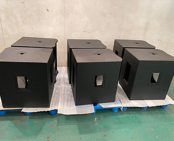 Textured speaker cabinet coating with durable scratch resistant finish